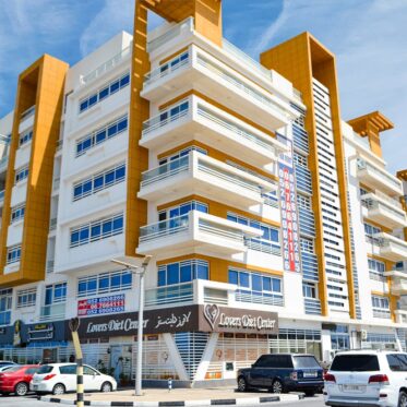 G+M+4+PH RESIDENTIAL COMMERCIAL BUILDING